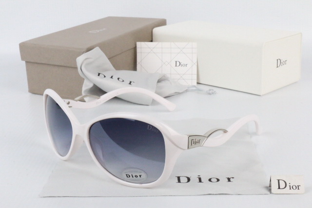 DlOR Boutique Sunglasses 044